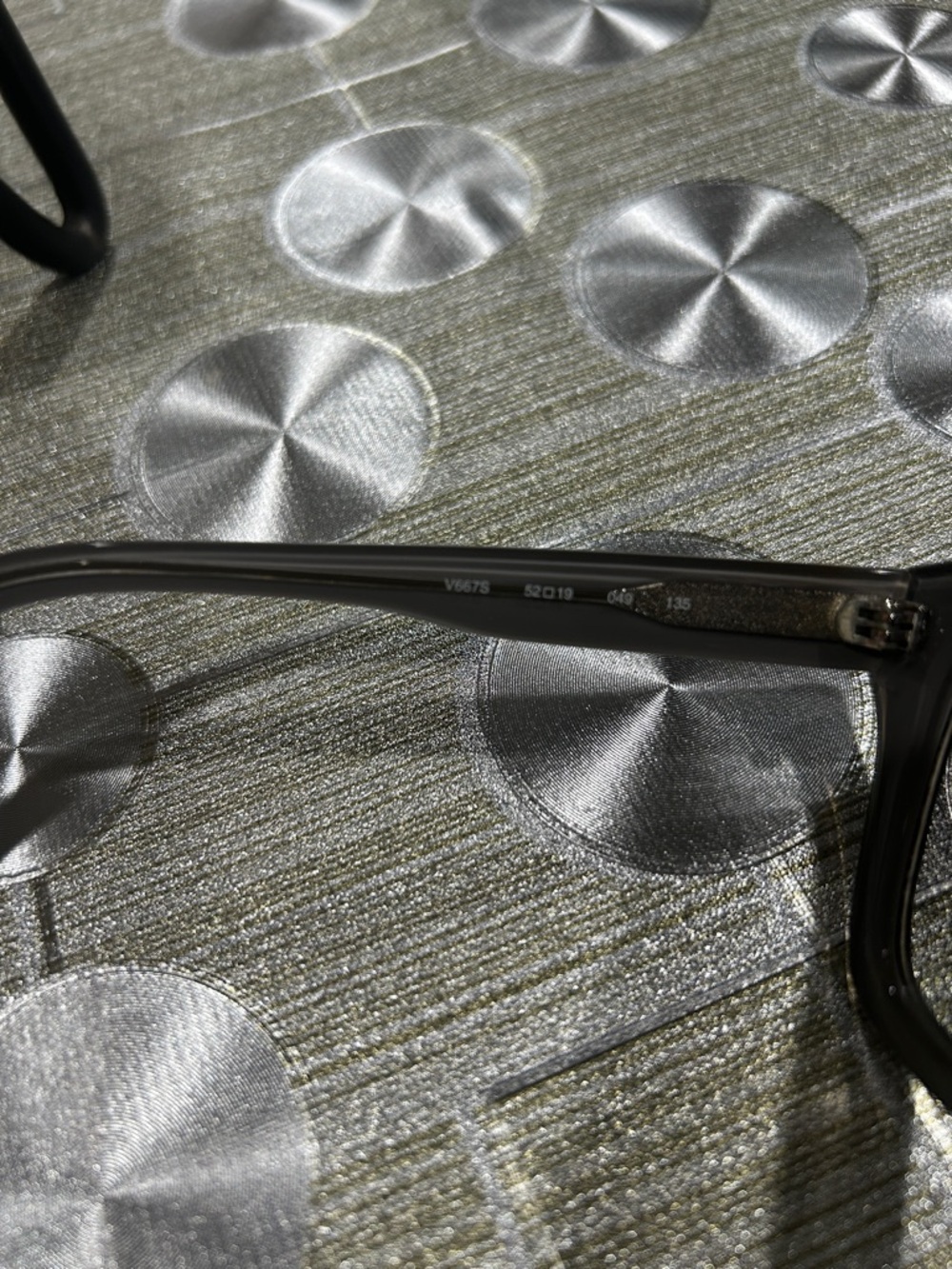 7009. Authentic Valentino Elegant Black Lace Sunglasses. V667S - Picture 5 of 8